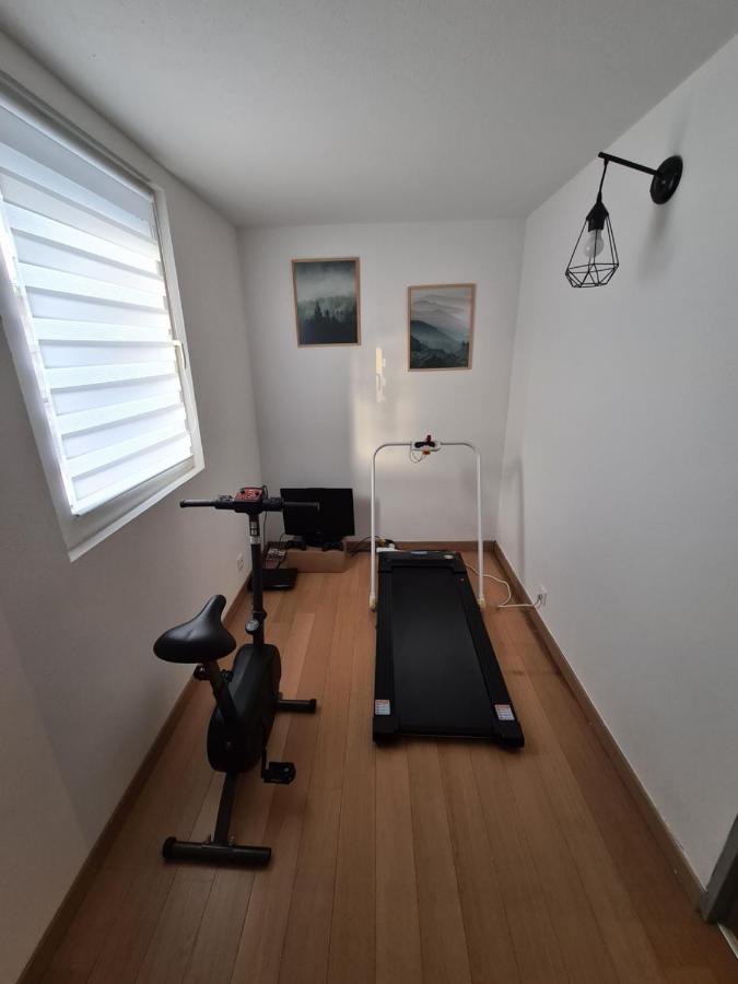 Agréable appartement avec Spa proche de la forêt Bréchaumont Exterior foto